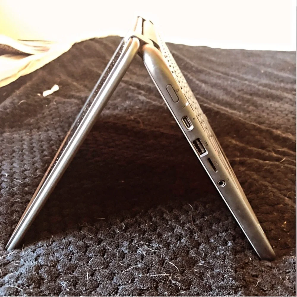 2022 Dell chromebook used once